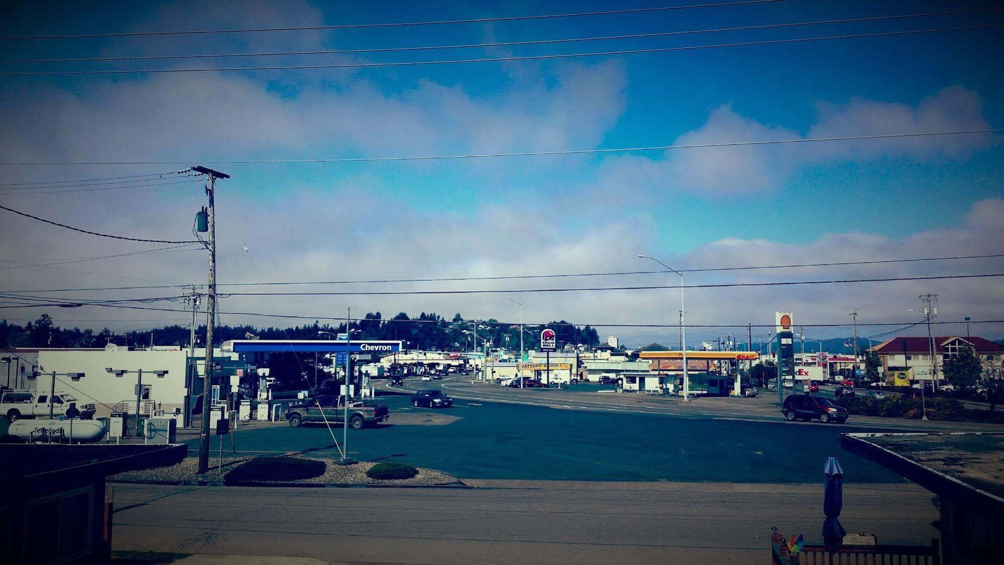 Terrace Motel Coos Bay Exterior foto